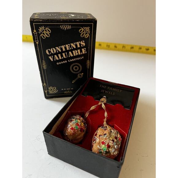 Vintage Gag Gift Adult Racy Family Jewels White Elephant Exchange Joke Nuts - Picture 1 of 12